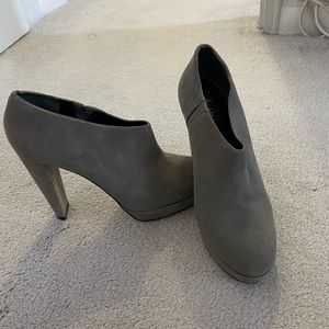 Cole Hann heeled bootie